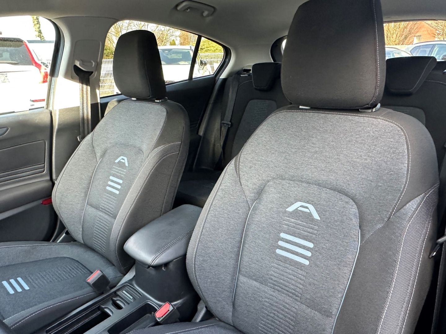 Ford Focus 1.0 Active Eco Automatik Navi  Mehrzonenkl