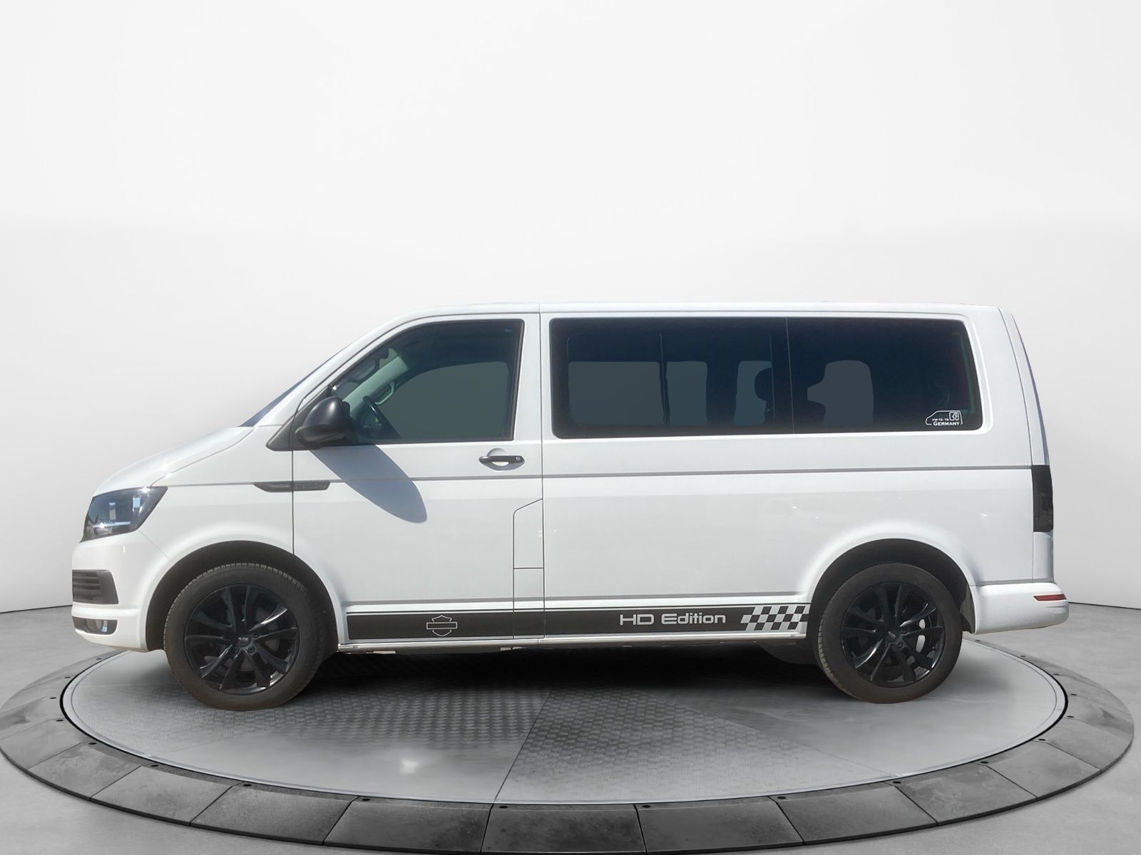 Volkswagen T6 Multivan TDI - Samsaru's Car Outlet