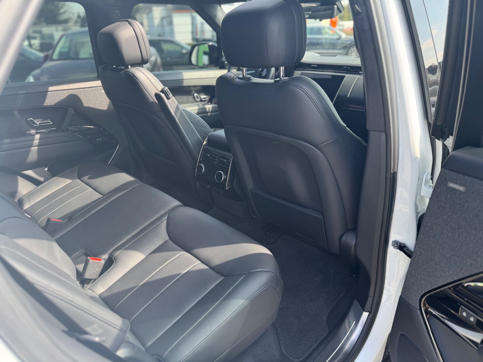 Range Rover Sport Autobiography - Samsaru's Car Outlet