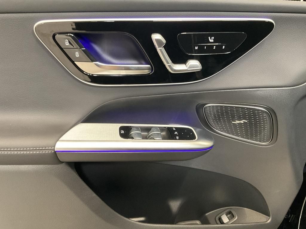 Mercedes-Benz GLC 300 de 4M EDITION AMG PANO DISTRONIC 360°AHK