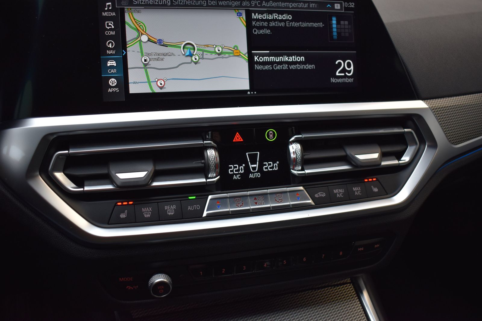 BMW 330e Touring M Sport - Samsaru's Car Outlet