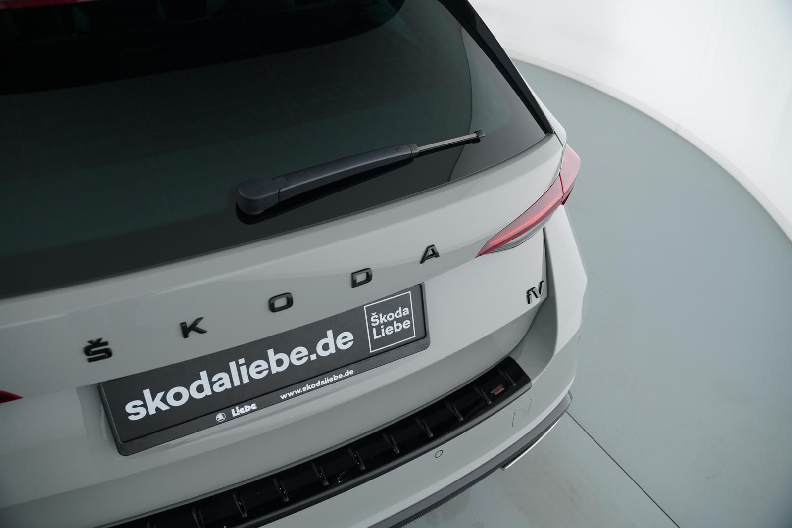 Skoda OCTAVIA RS FIRST EDITION iV DSG PANORAMADACH uvm