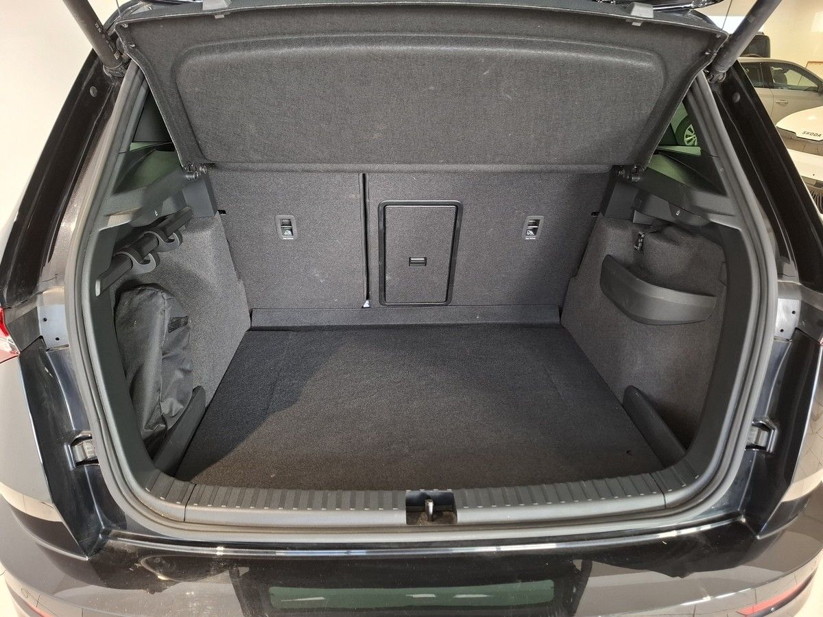 Skoda Karoq 2.0 TSI DSG Sportline 4x4 Standheizung