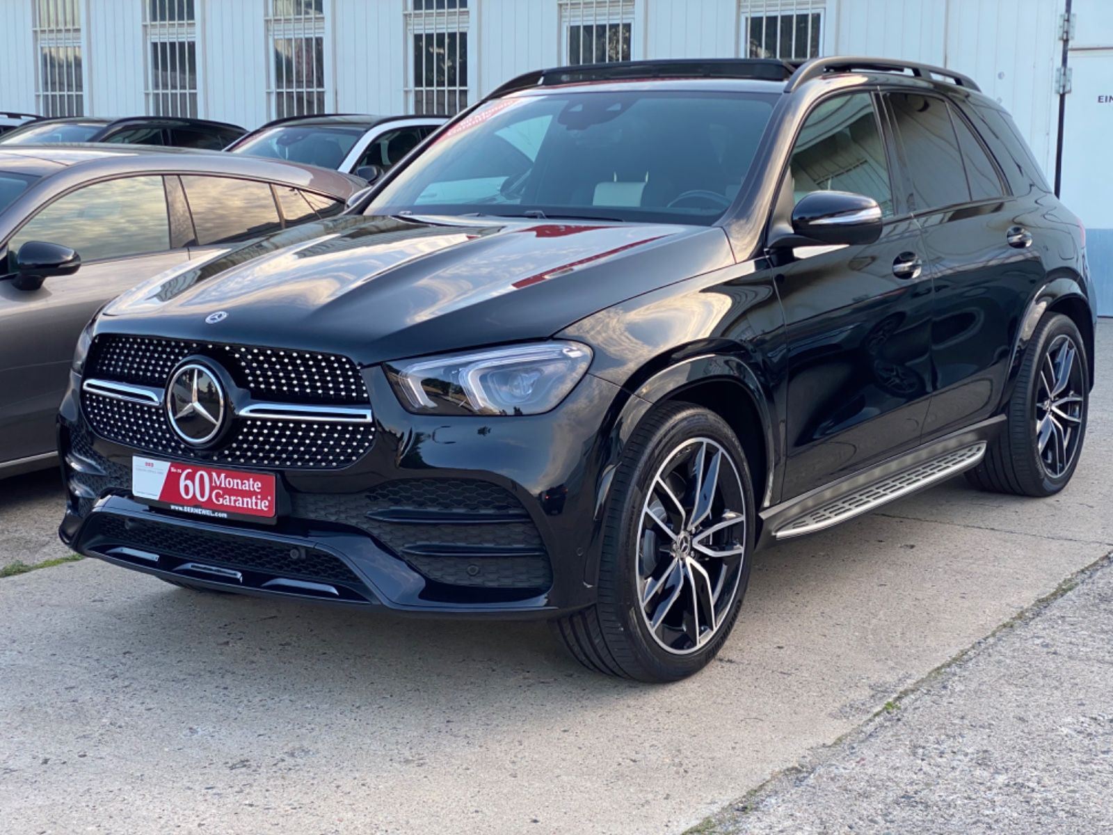Mercedes-Benz GLE350de AMG 4M_Panorama_SoftClose_Exclusive_360