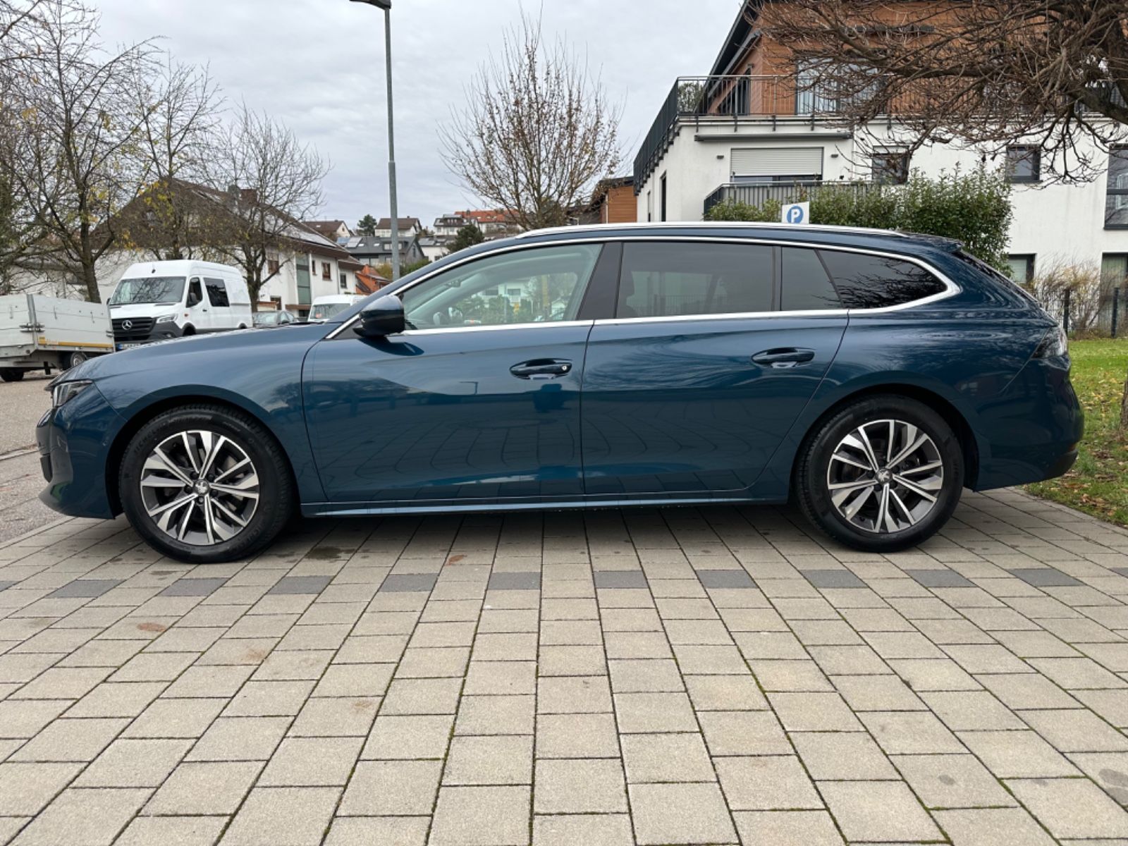 Peugeot 508 SW Allure - Samsaru's Car Outlet