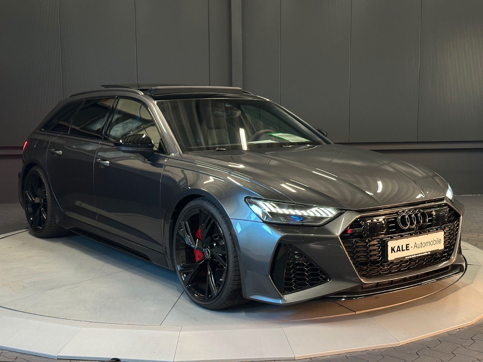 Audi RS6 Avant 4.0 TFSI quattro*LASER*PANORAMA*DYNAMI