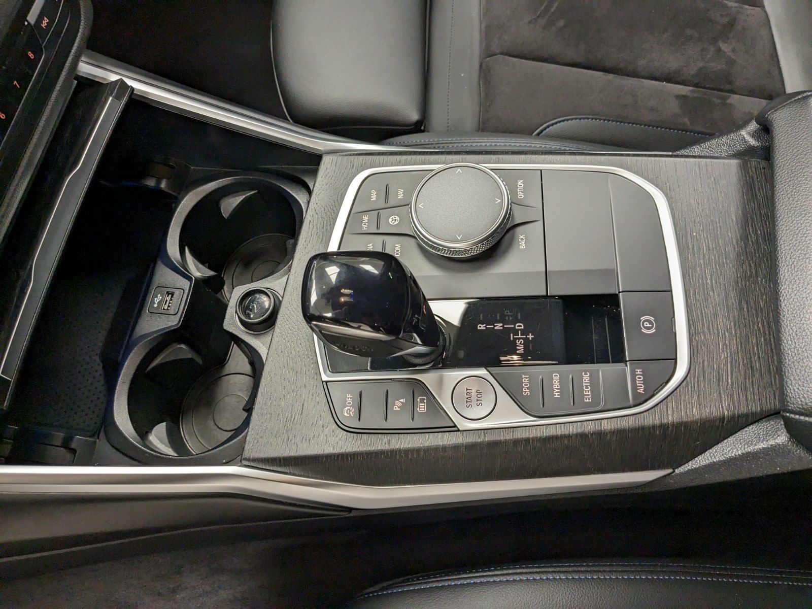 BMW 320e M Sport - Samsaru's Car Outlet
