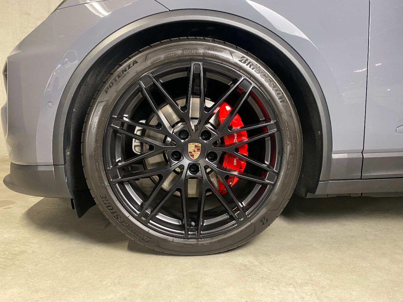 Porsche Macan 4S | Hinterachslenkung | Panorama | AHK |
