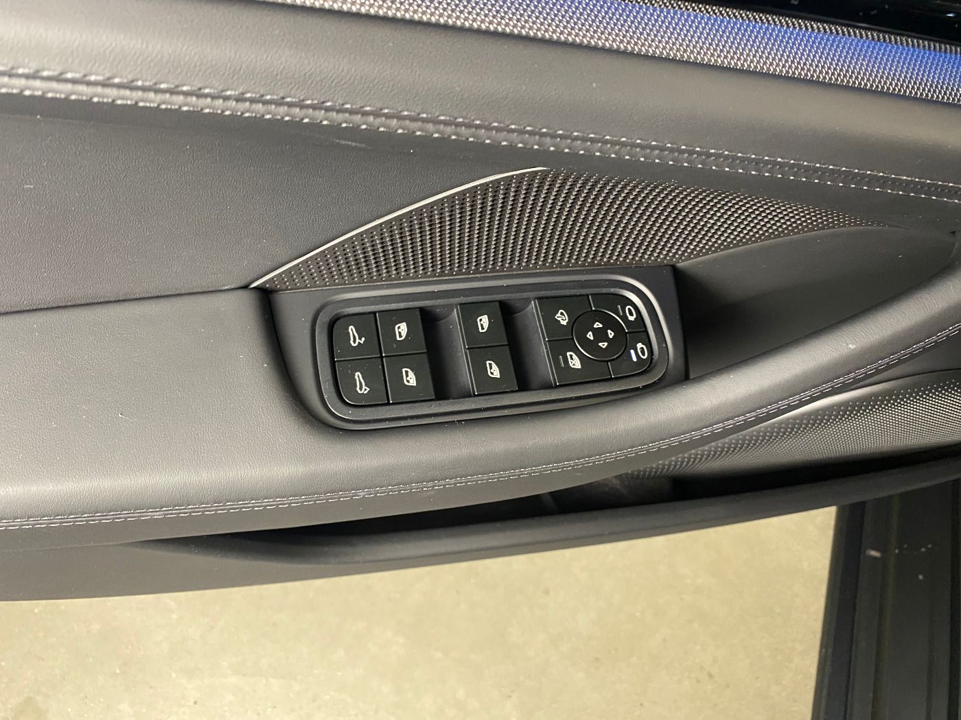 Porsche Panamera 4 | SportDesign Paket | Surround View |
