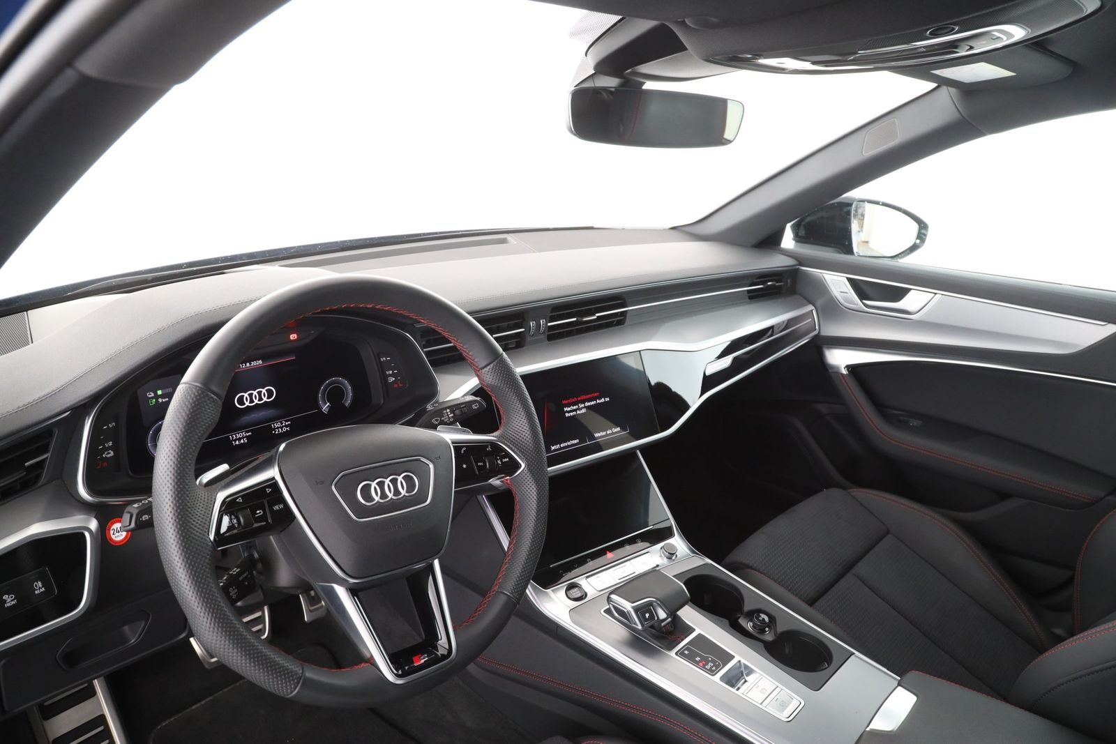 Audi A6 Avant 55 TFSI e quattro S tronic S line AHK