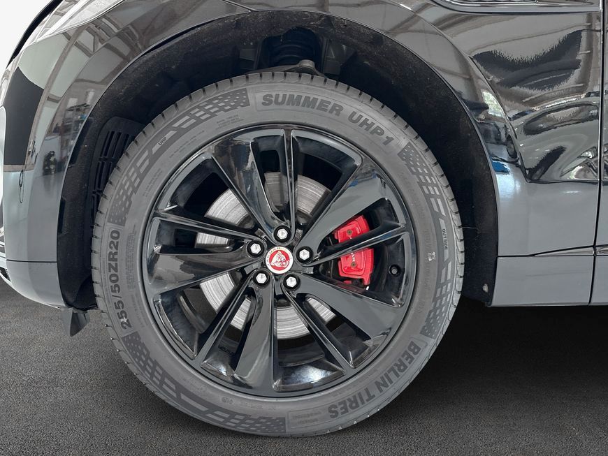 Jaguar F-Pace D300 AWD R-Dynamic SE