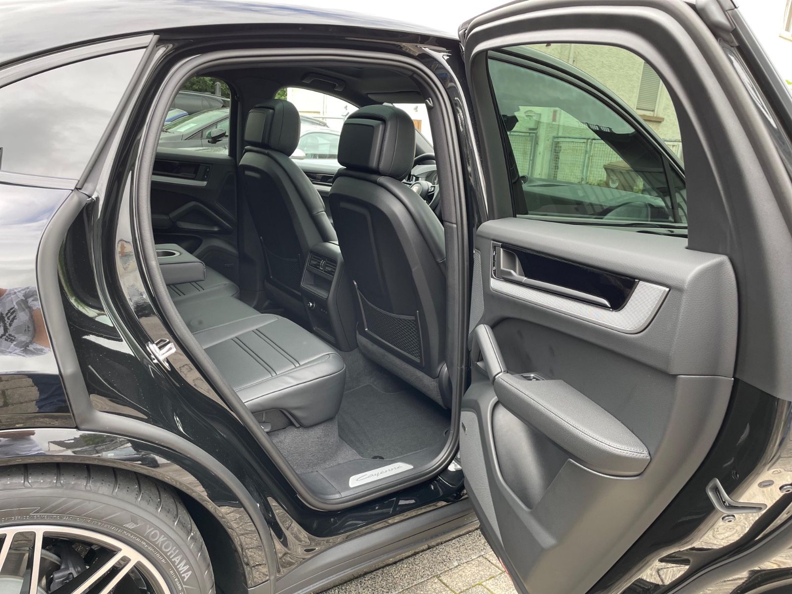 Porsche Cayenne V6 Coupe |ACC|HUD|PASM|3.Displ.|Bose|22"
