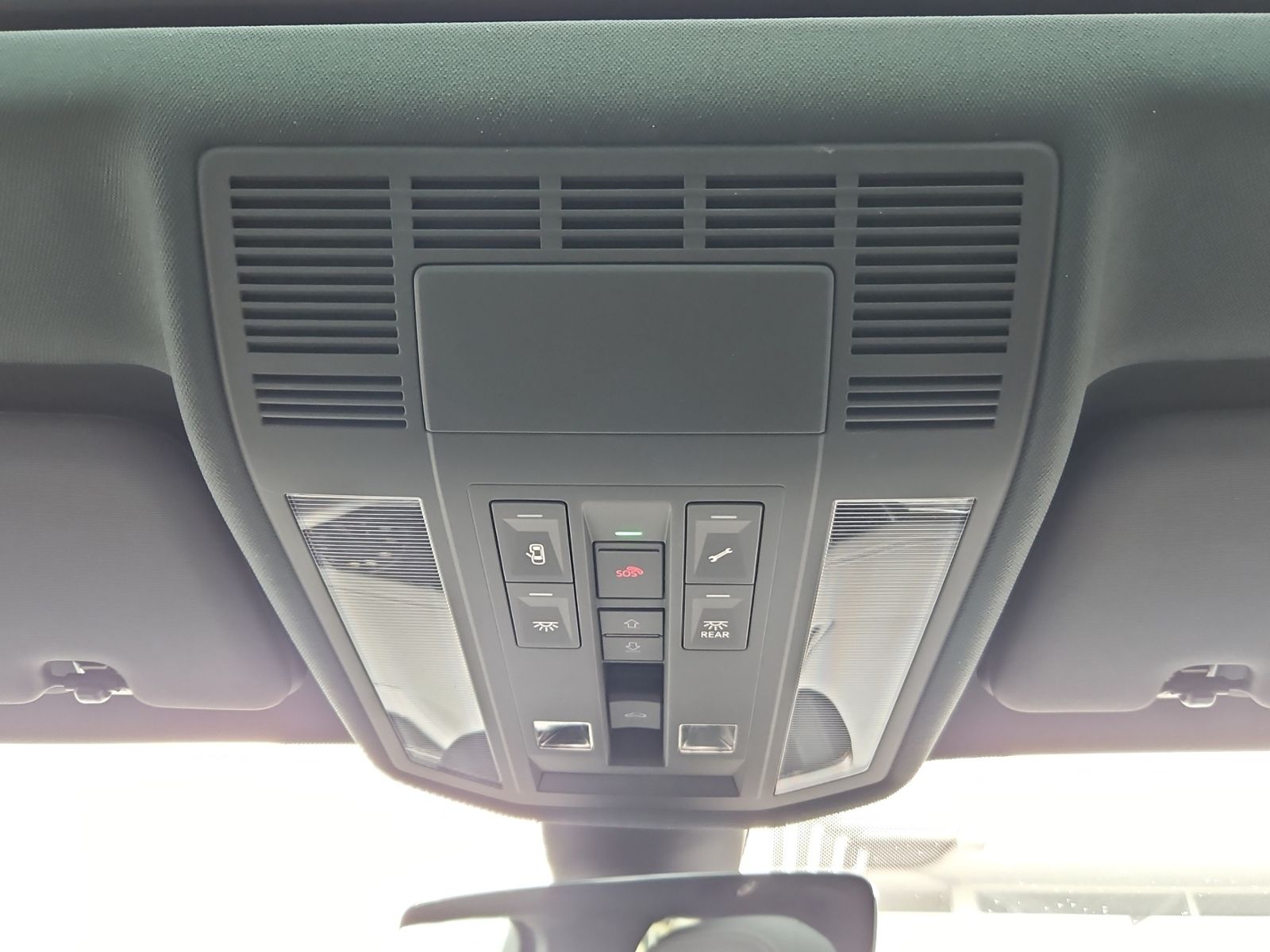 Volkswagen Touareg R-Line Black Style 3.0 TDI 4Motion AHK N