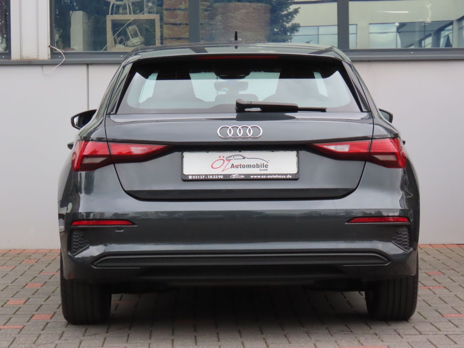 Audi A3 35 TFSI Sportback Sportsitze Navigation