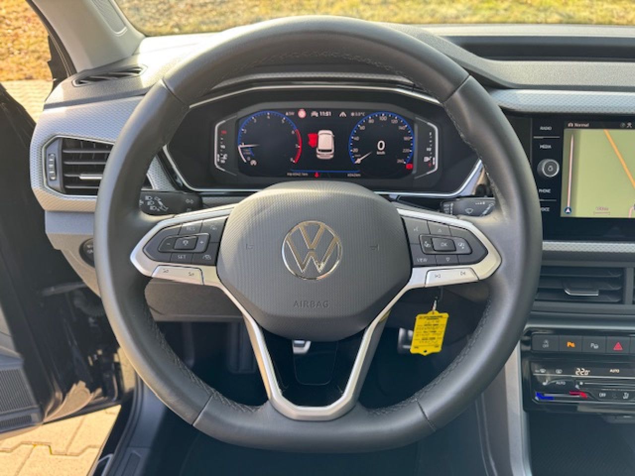 Volkswagen T-Cross Active 1.0 TSI - Samsaru's Car Outlet
