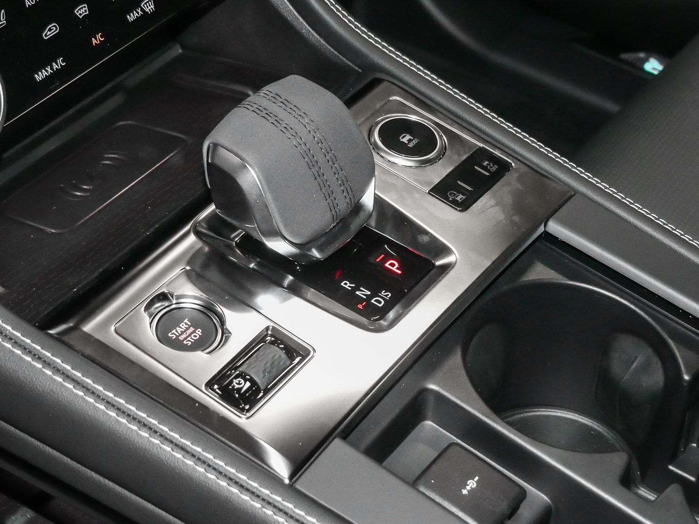 Jaguar F-Pace 400 Sport AWD P400 Mild-Hybrid HUD AD Nav