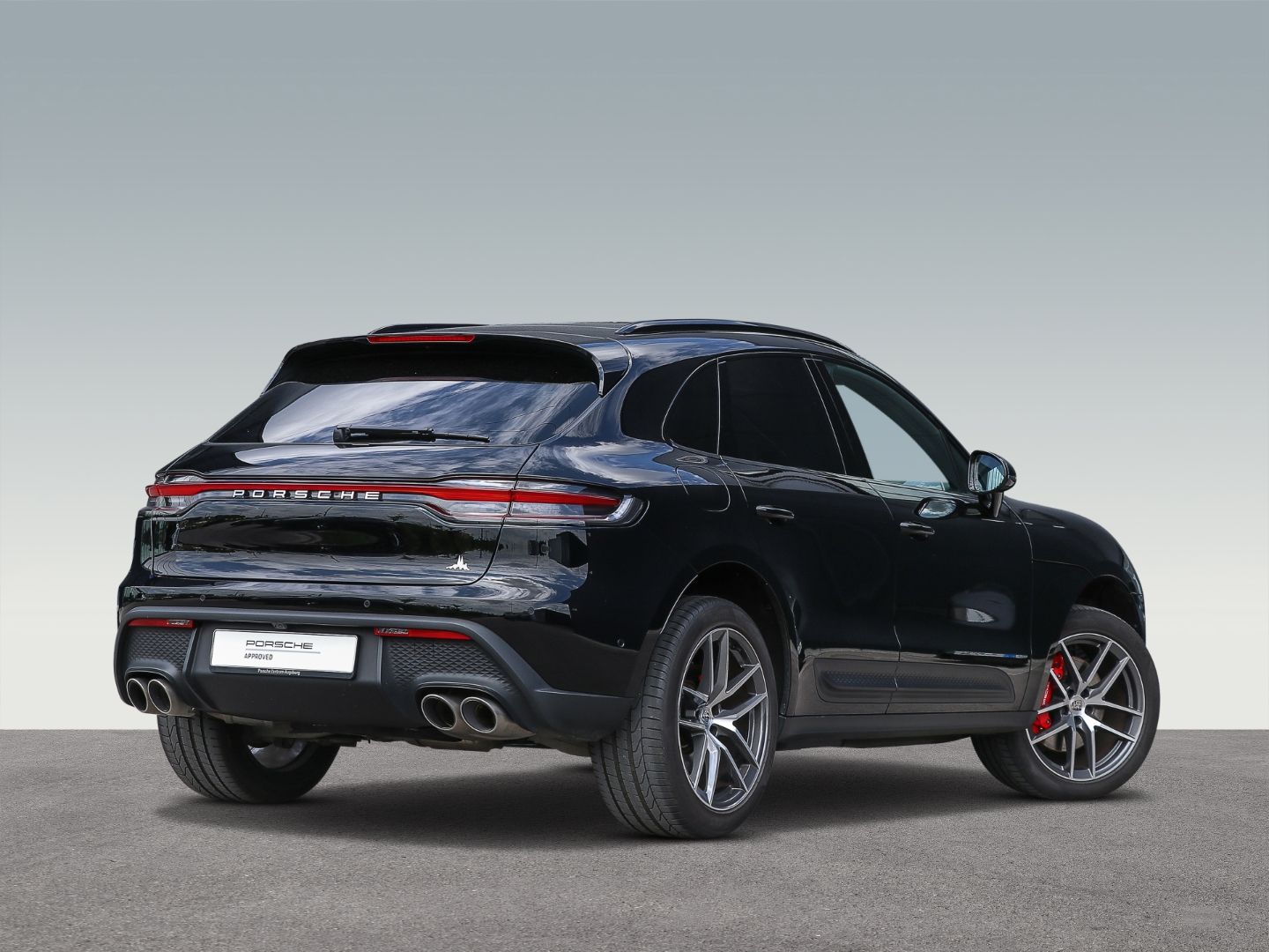 Porsche Macan S - Samsaru's Car Outlet