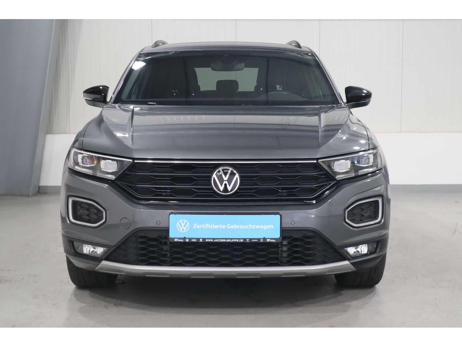 Volkswagen T-Roc 1.5 TSI DSG Black S - Samsaru's Car Outlet