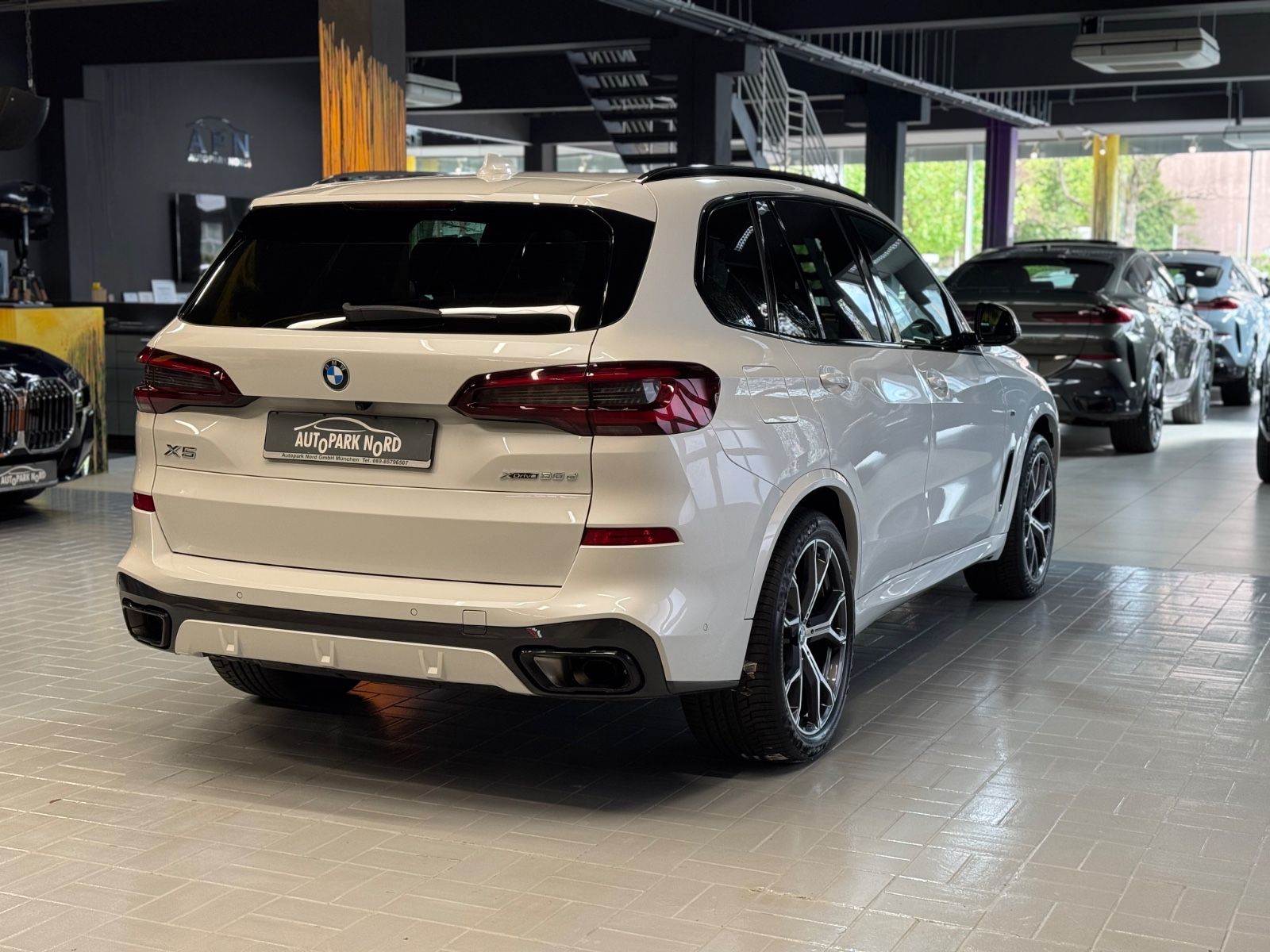 BMW X5 xDrive 30d M Sport PANO~HUD~LUFTFEDERUNG~GLAS