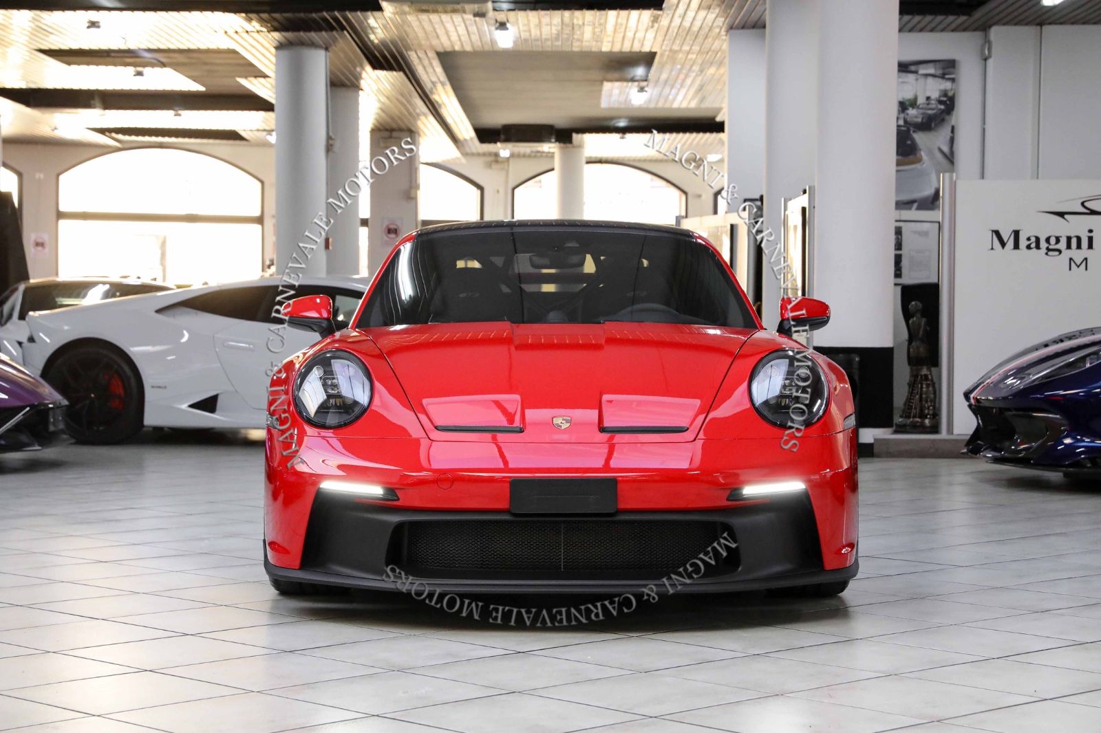Porsche 992 GT3 - Samsaru's Car Outlet