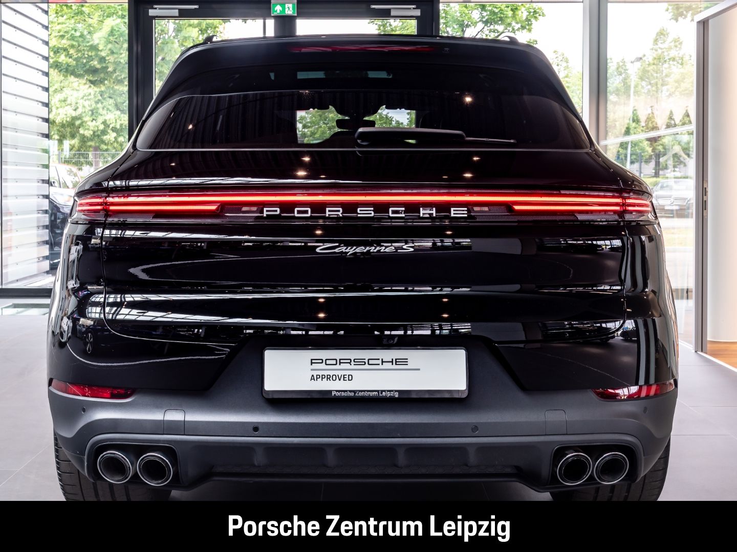 Porsche Cayenne S E-Hybrid Massage Sportabgas Inno HUD