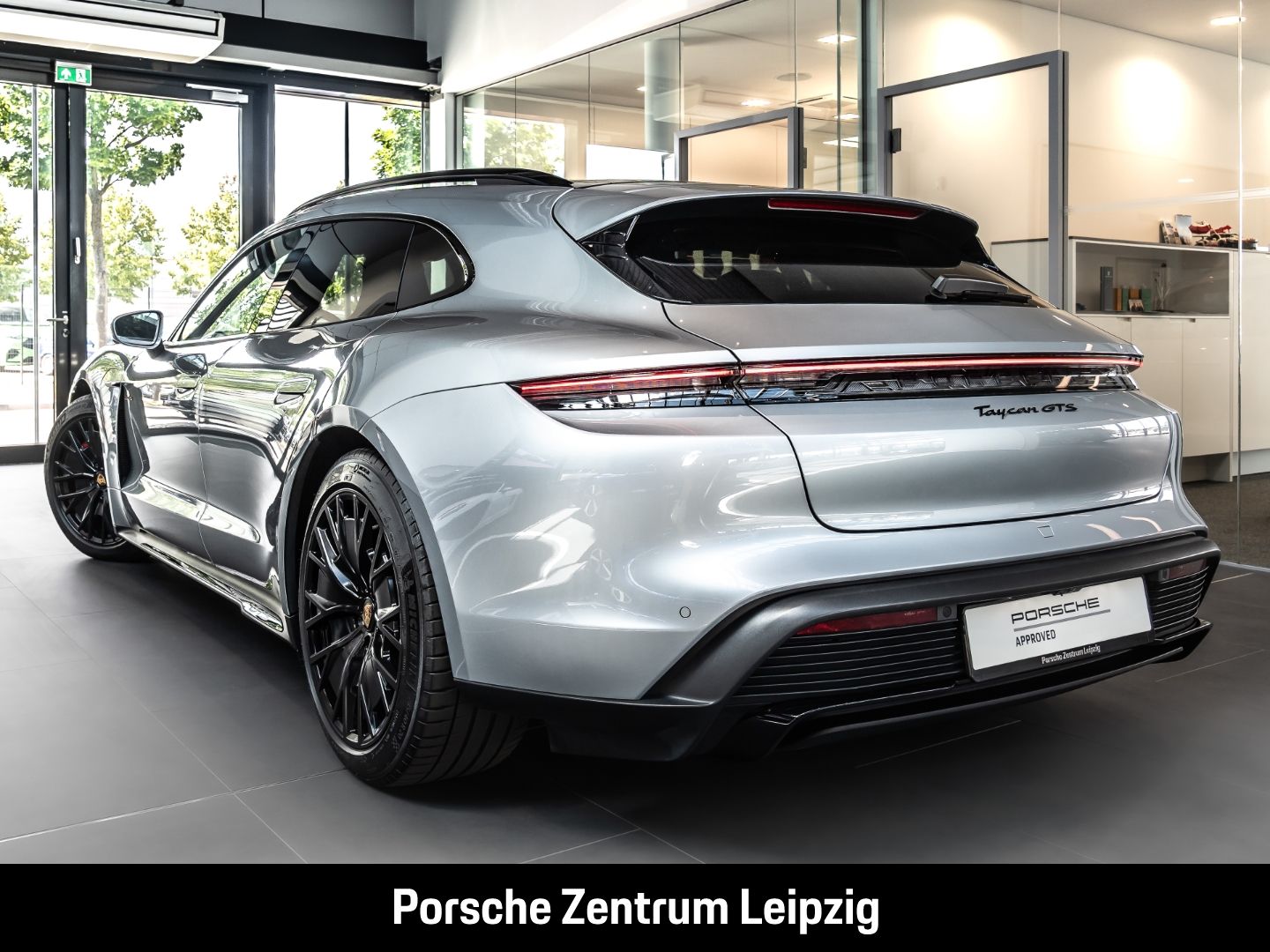 Porsche Taycan GTS Sport Turismo BOSE Surround-View LED