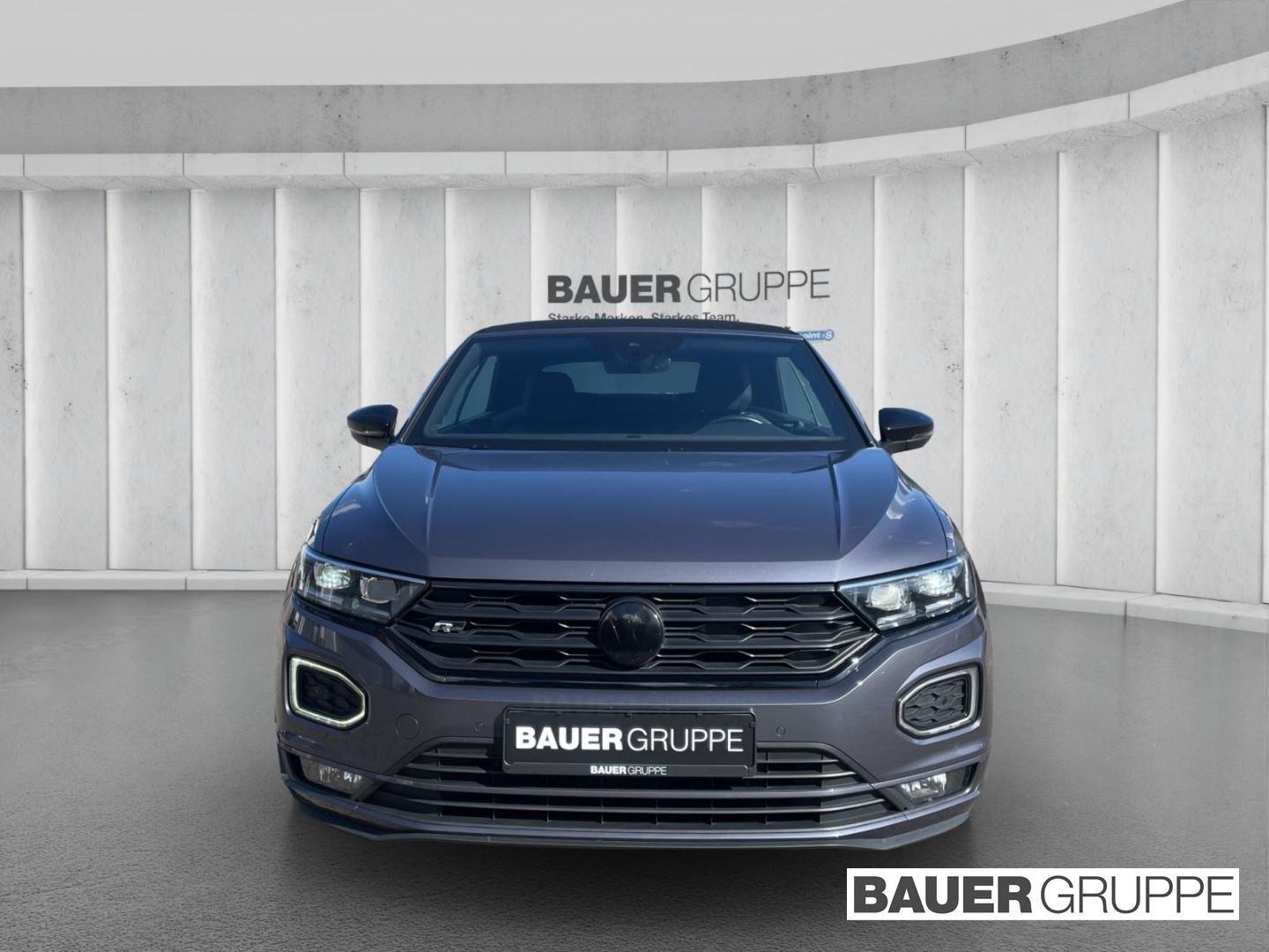 Volkswagen T-Roc R-Line 1.5 TSI - Samsaru's Car Outlet