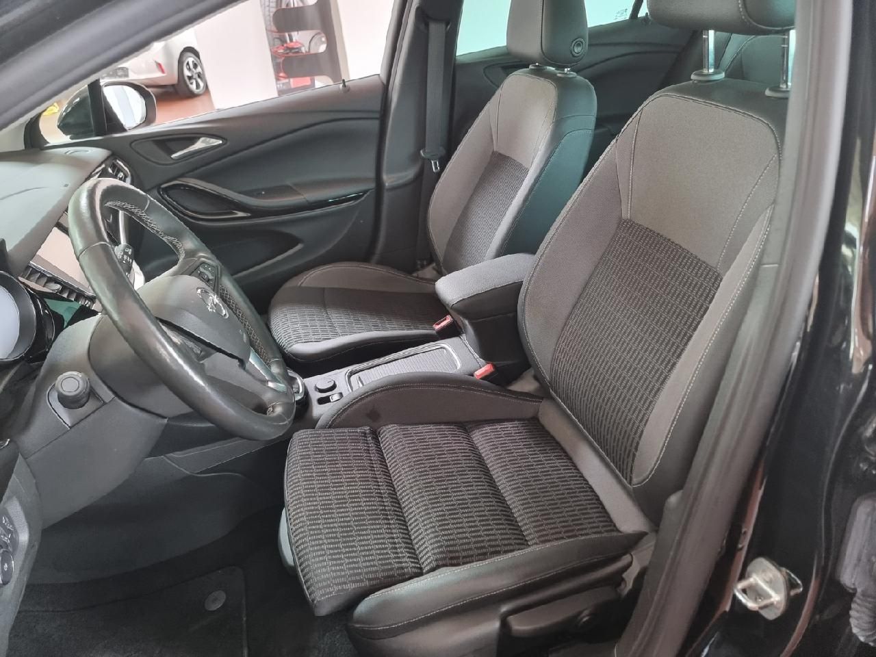Opel Astra Elegance - Samsaru's Car Outlet