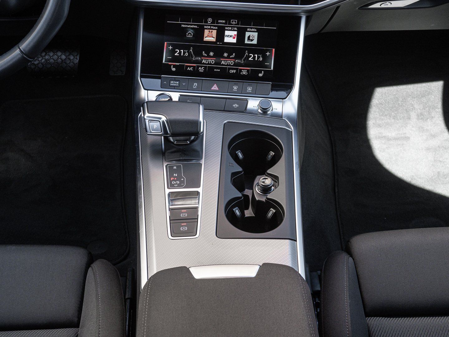 Audi A6 Avant S line 50 TDI quattro tiptronic AHK Pan