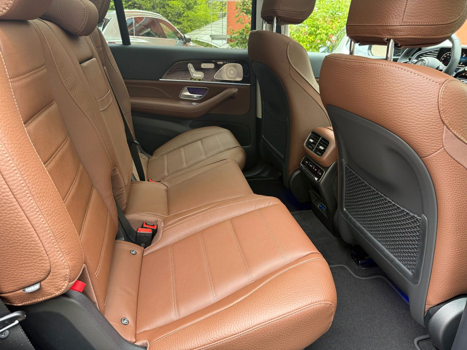 Mercedes-Benz GLS 450 4MATIC AMG Line - Samsaru's Car Outlet