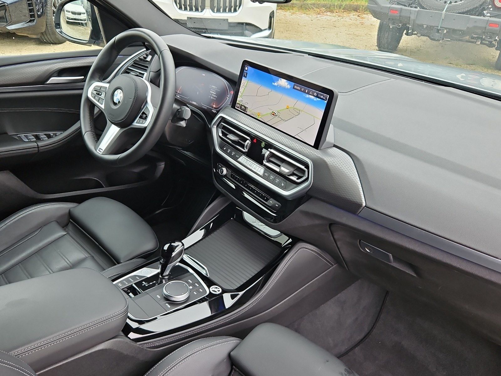 BMW X4 xDrive30d M SPORT / AHK/ 20" Alu/ Aktiver Tem