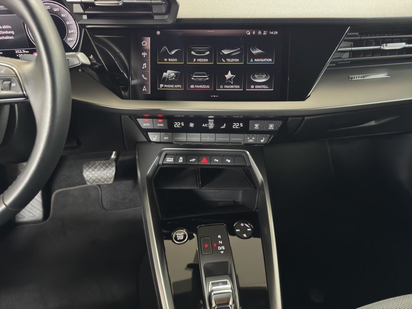 Audi A3 Sportback 40 1.4 TFSI e S line Alu LED Navi A