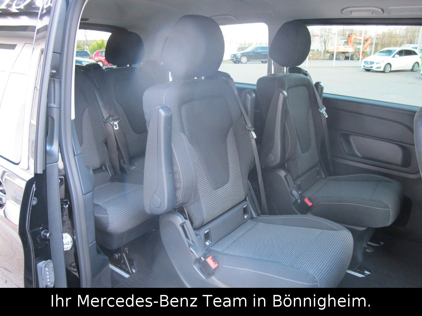 Mercedes-Benz V 250 d EDITION lang - Samsaru's Car Outlet
