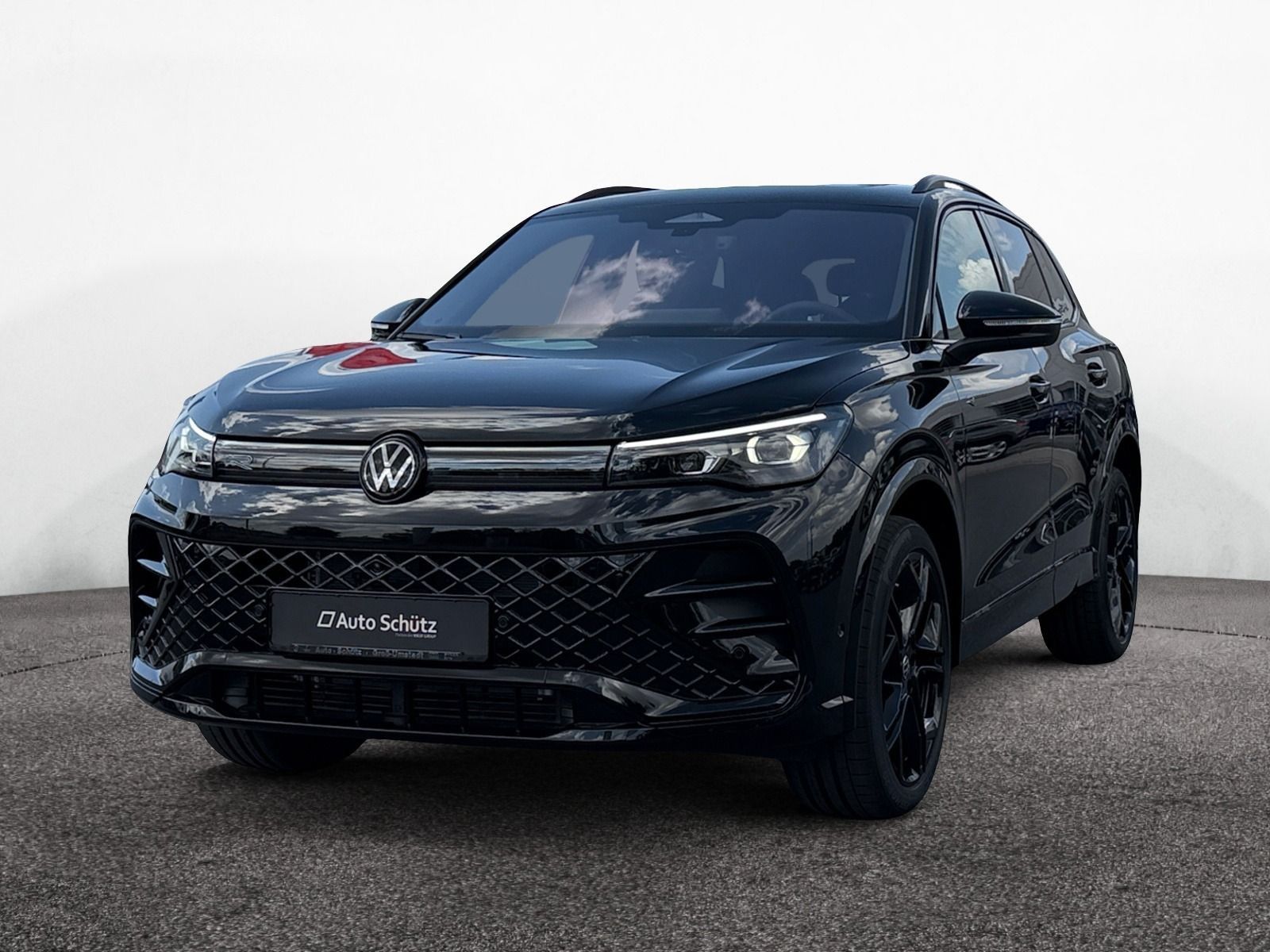 Volkswagen Tiguan R-Line 2,0 l TSI *4MOTION*LEDER*360°*AHK*