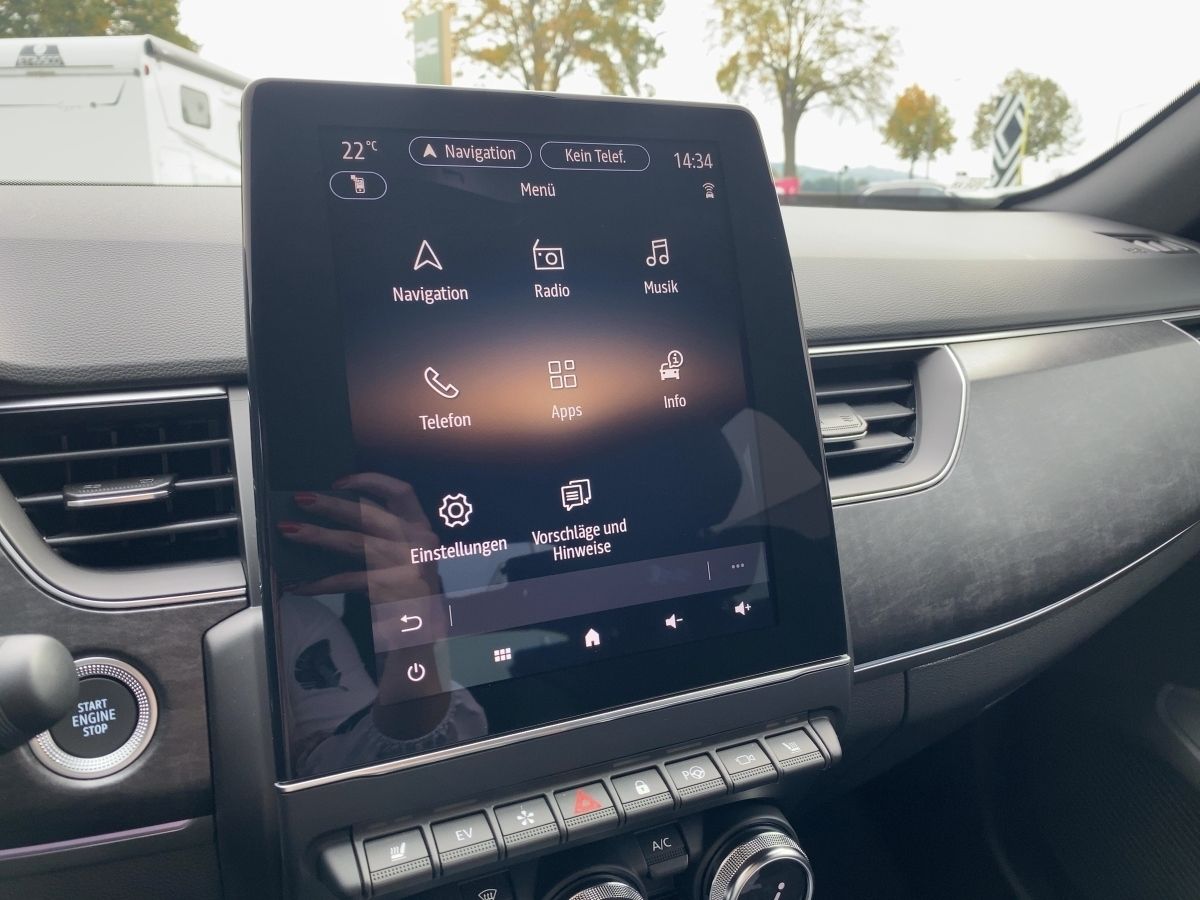 Renault Arkana 1.6 E-TECH 145 Esprit Alpine - Samsaru's Car Outlet