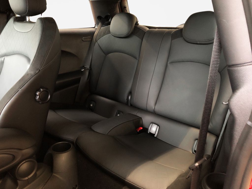 MINI Cooper SE Trim L - Samsaru's Car Outlet
