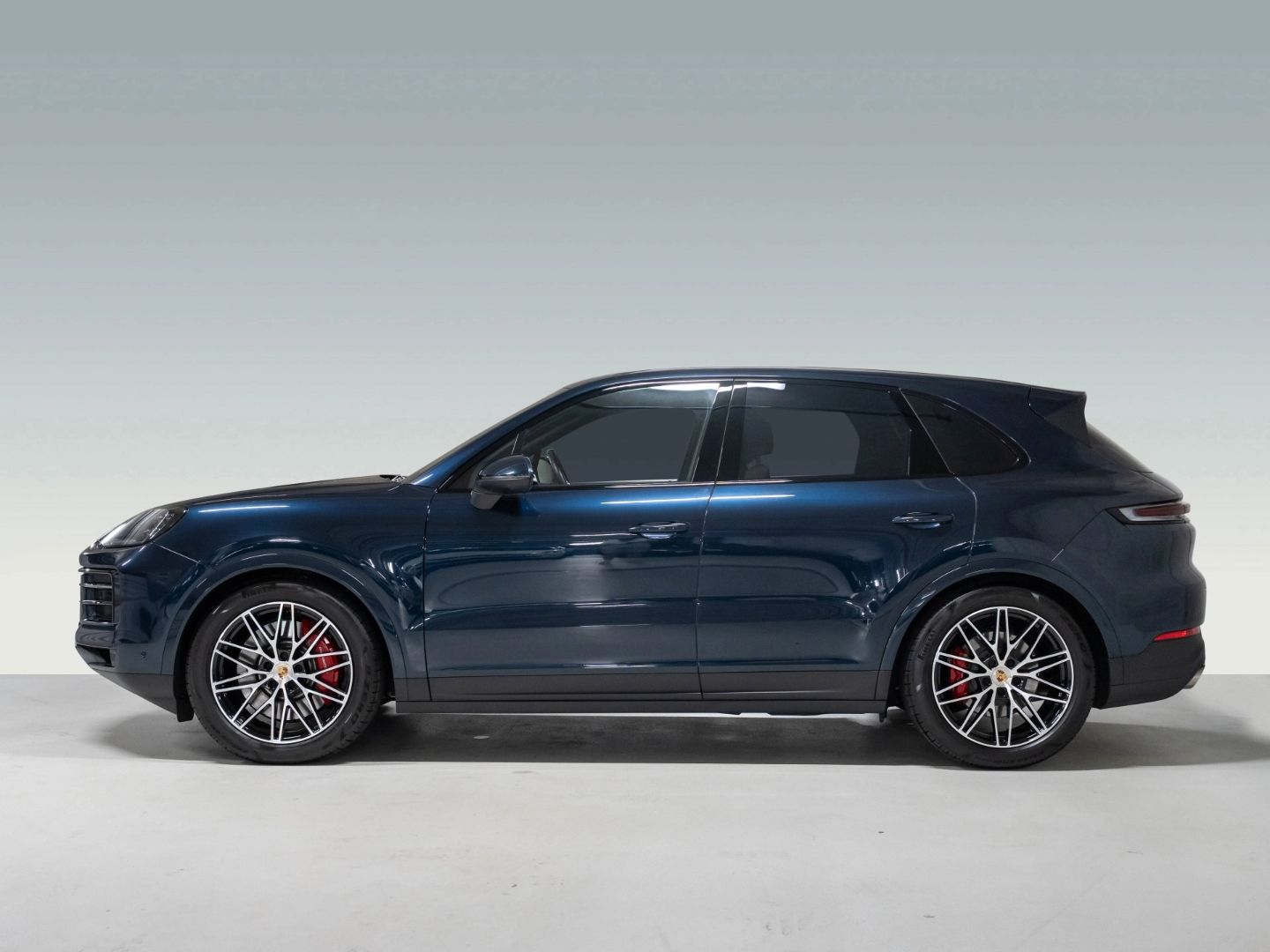 Porsche Cayenne InnoDrive Standheizung PASM AHK Panorama