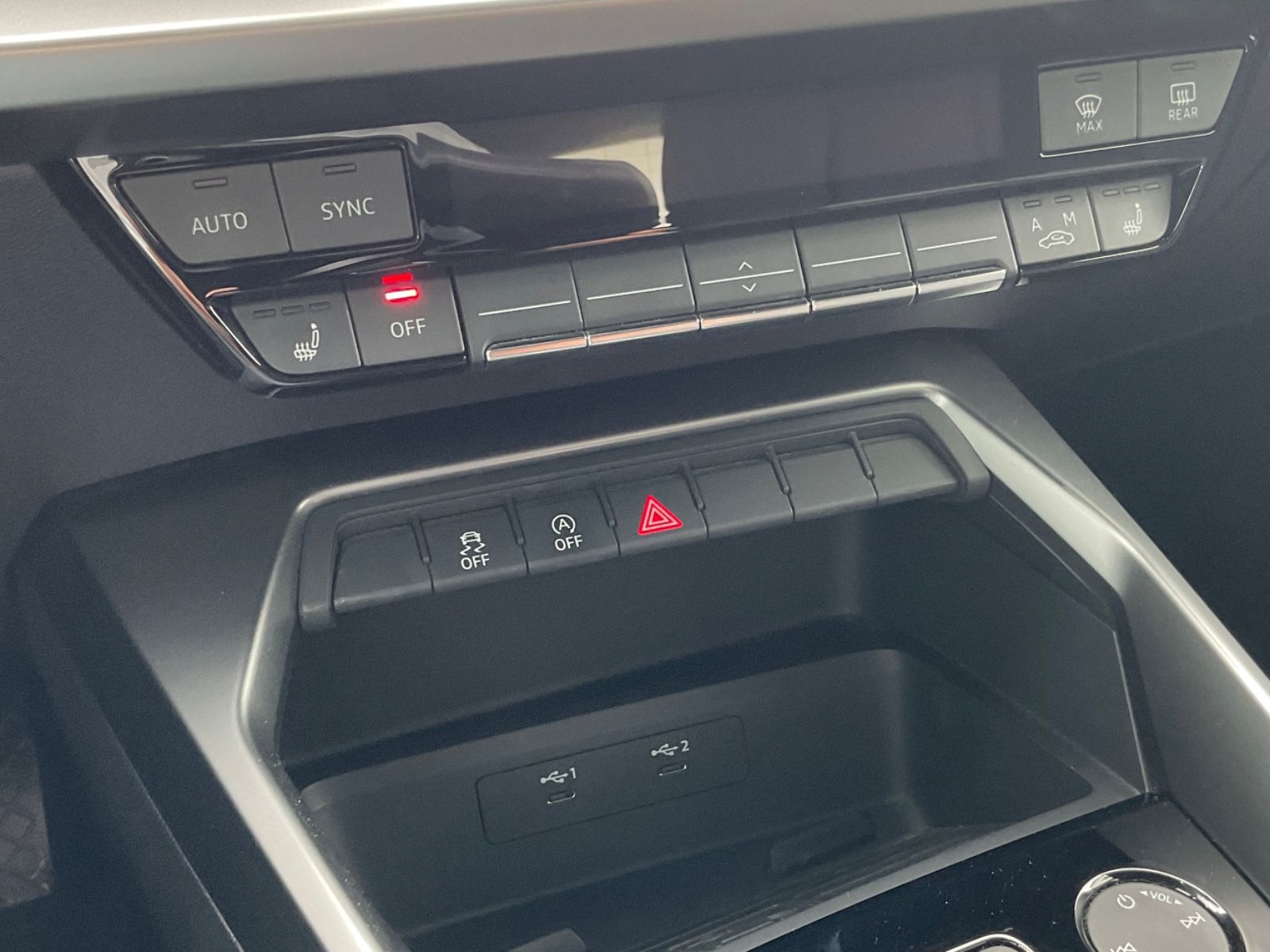 Audi A3 Sportback 35 TFSI advanced - Samsaru's Car Outlet
