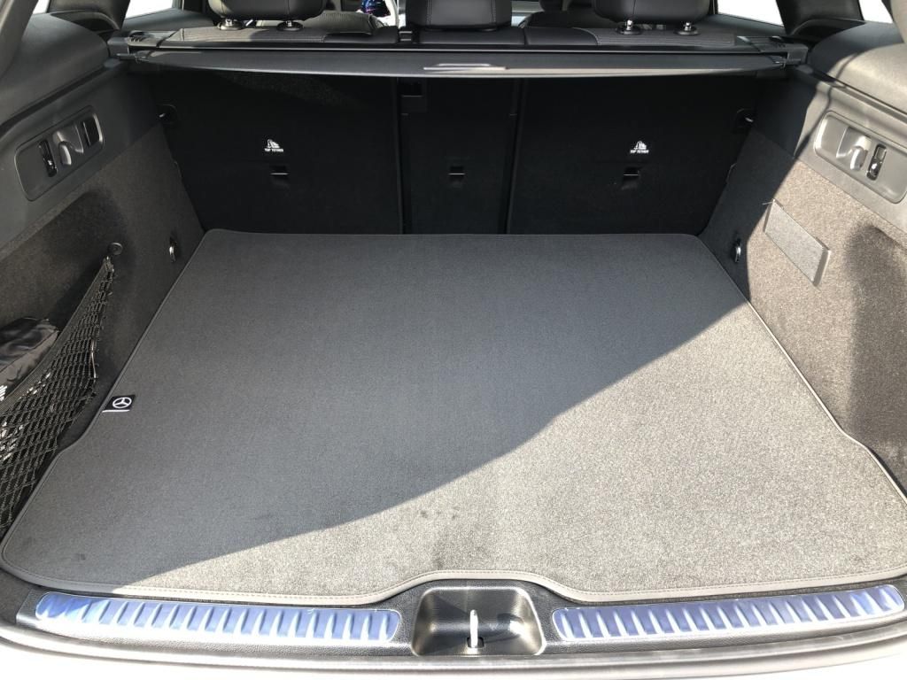Mercedes-Benz GLC 200 4MATIC Avantgarde - Samsaru's Car Outlet