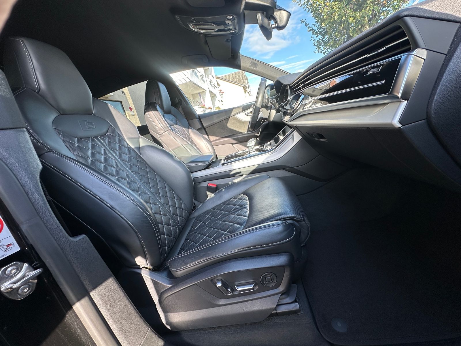 Audi Q8 55 TFSIe*S-LINE*B&O*360*SOFT-CLOSE*AHK*VIRTUE