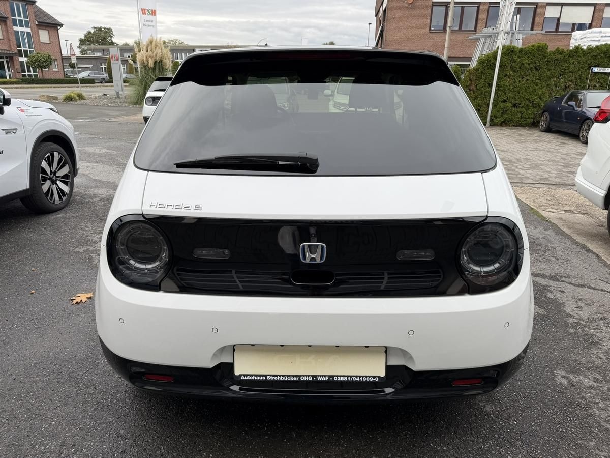 Honda e Advance 17"