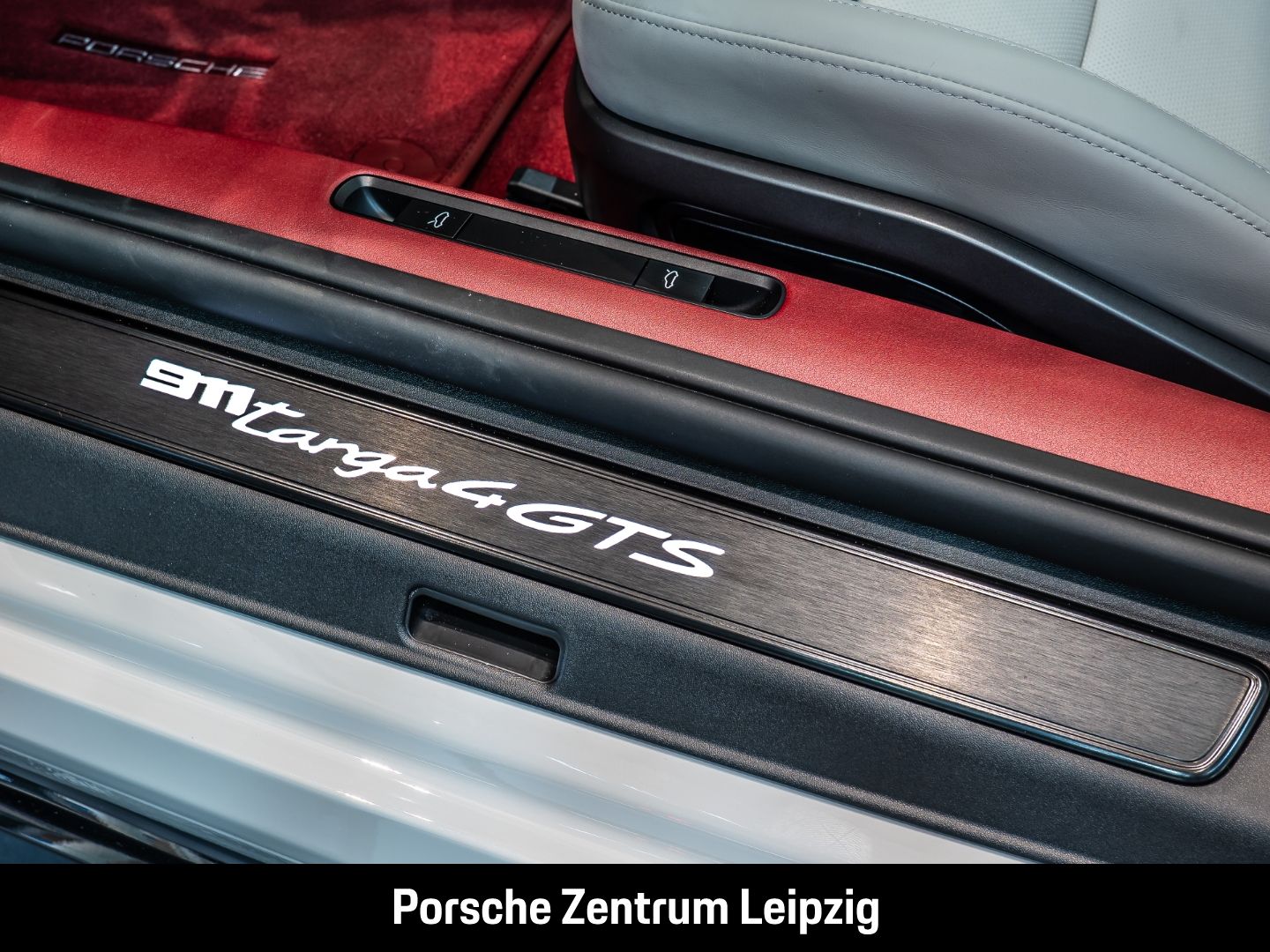 Porsche 992 911 Targa 4 GTS HD Exclusive Manufaktur Burm