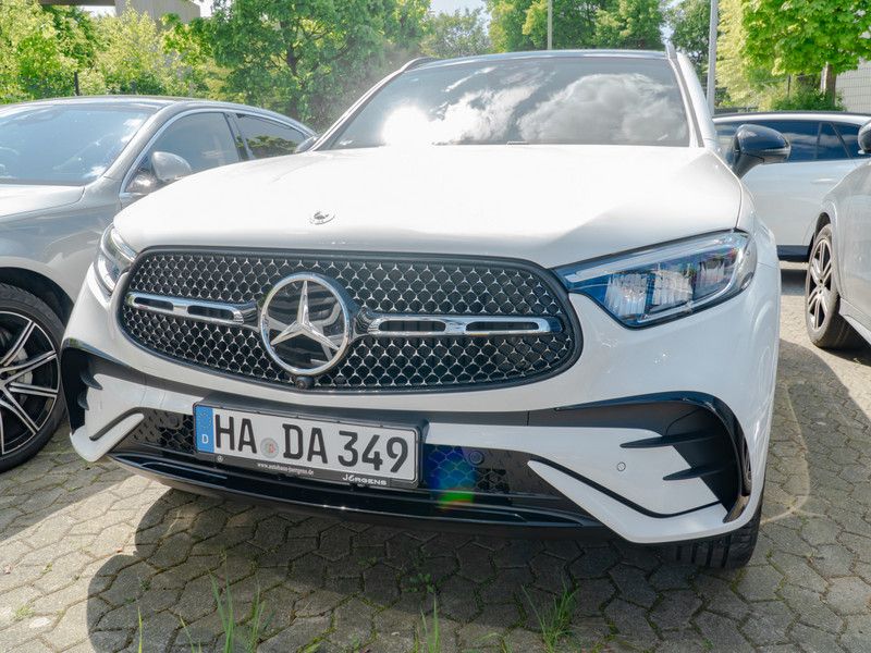 Mercedes-Benz GLC 300 de 4M AMG-Sport/Pano/Burm/AHK/Distr/Memo