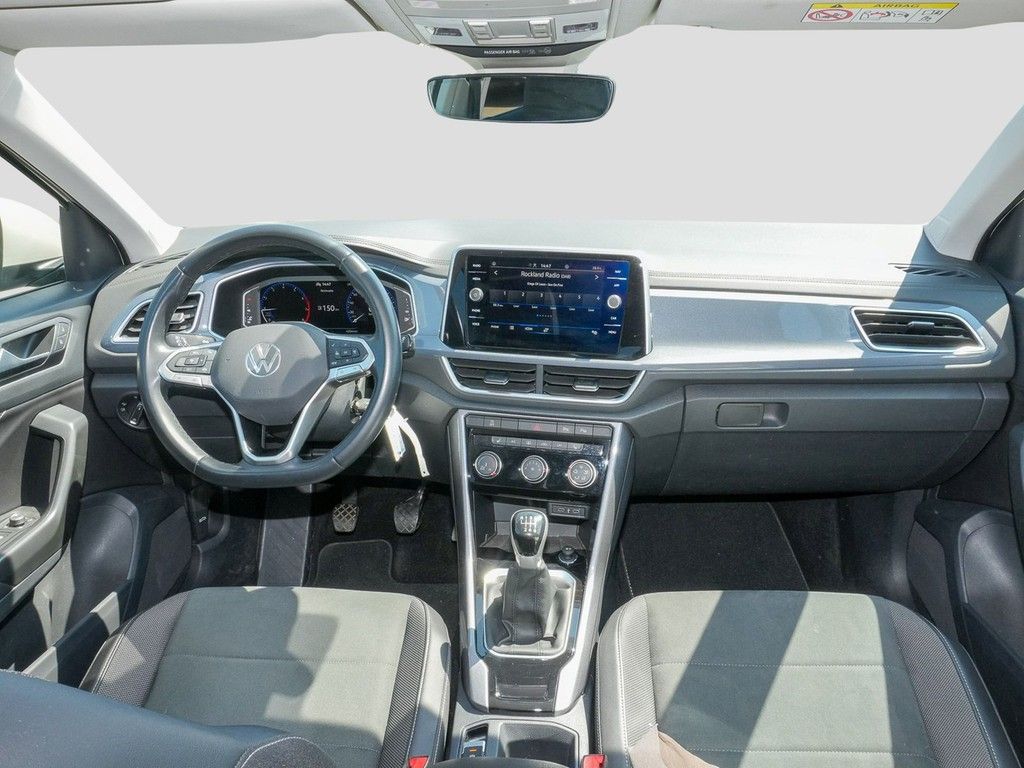 Volkswagen T-Roc 1.0 TSI Style - Samsaru's Car Outlet