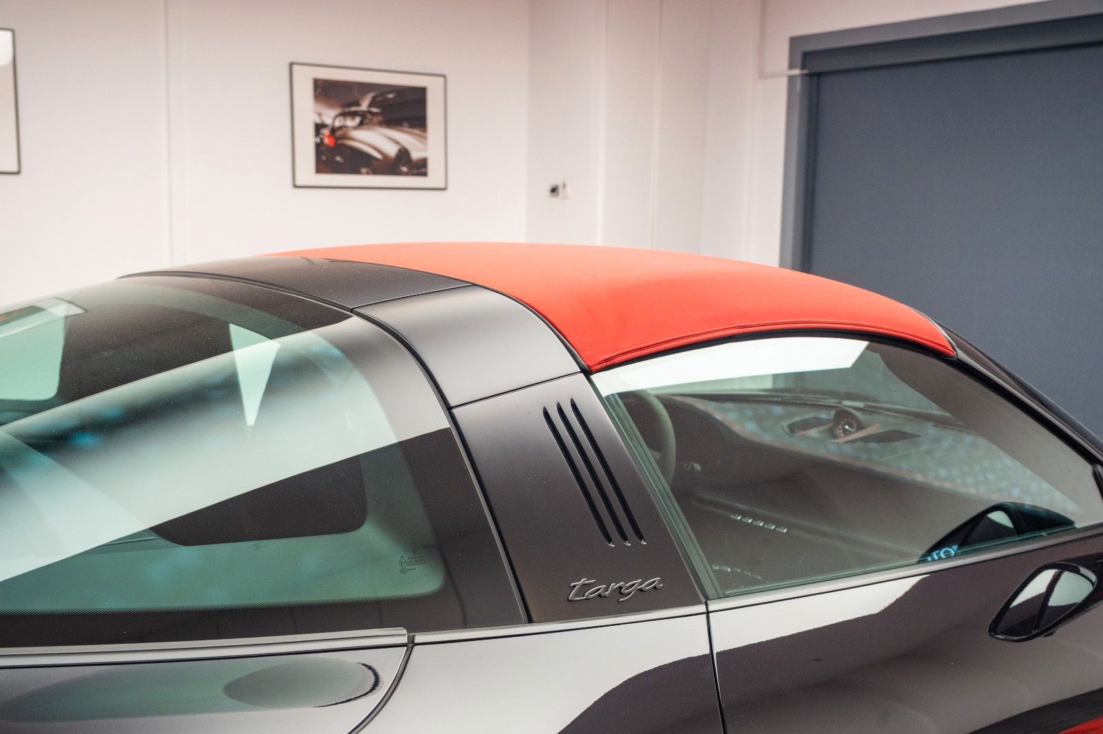 Porsche 911 Targa 4 GTS T-Hybrid