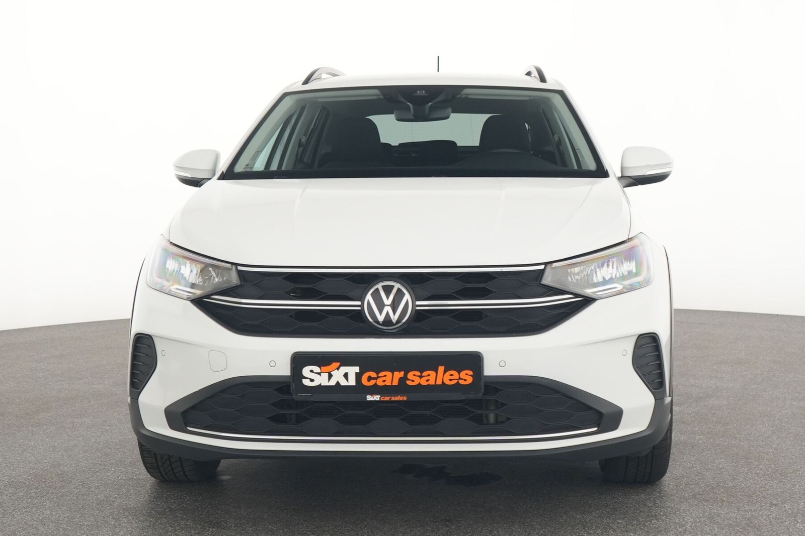 Volkswagen Taigo 1.0 TSI Life - Samsaru's Car Outlet