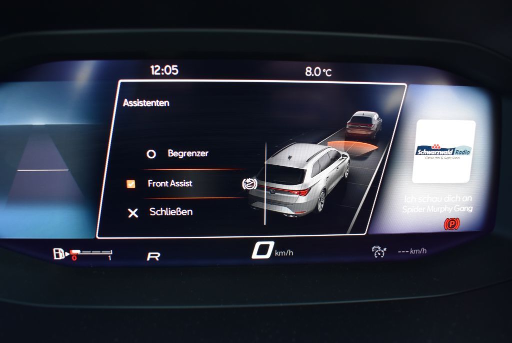 Seat Leon Sportstourer 2.0 TDI Style DSG-Autom. m. Ti