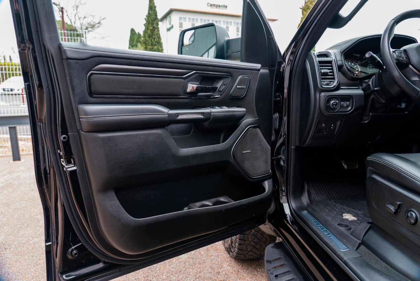 Dodge RAM 1500 TRX*6.2 V8 702hp CREW CAB*VAT