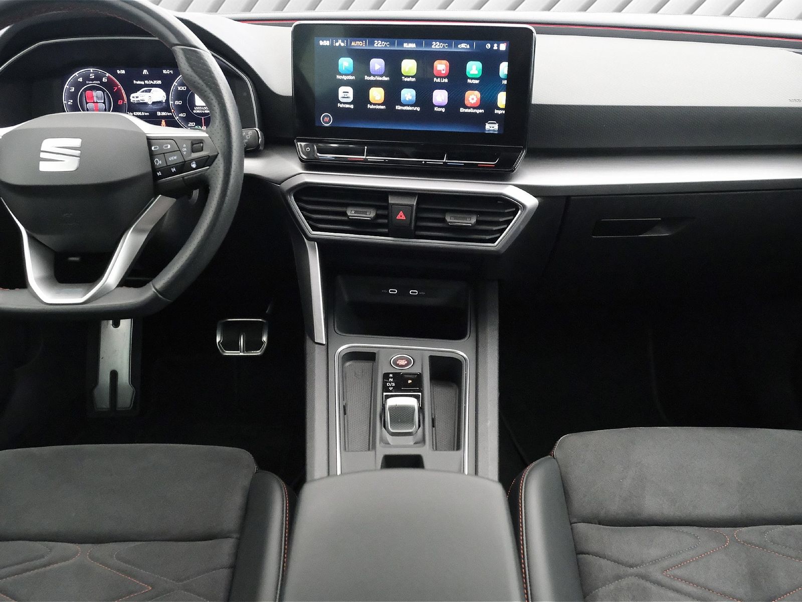 Seat Leon Sportstourer FR Plus ACC AHK RFK NAVI LED