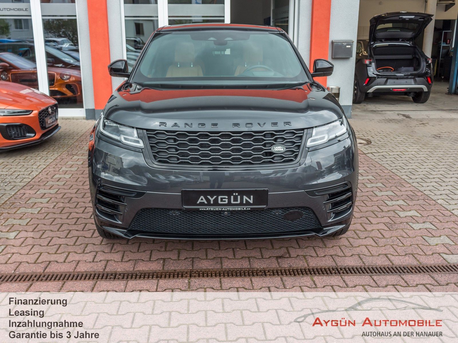 Range Rover Velar P400e R-Dynamic - Samsaru's Car Outlet